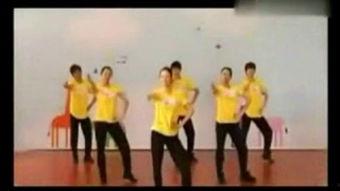 简单团舞成人舞蹈视频,轻松入门成人舞蹈世界