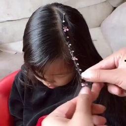 成人的简单编发视频